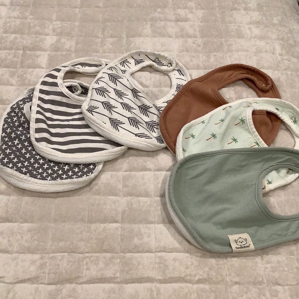 Neutral Multi-Color Cotton Baby Bib Set - Green, Brown, Gray & White